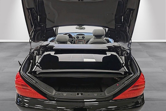 Mercedes-Benz SL500 5 of 24