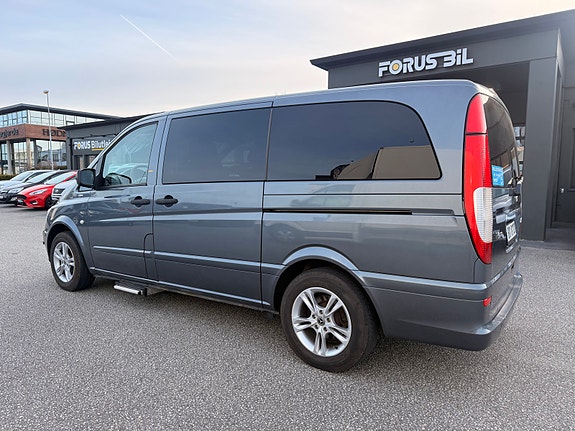 Mercedes-Benz Vito 113 2 of 5