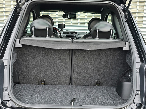 Fiat 500e 27 of 29