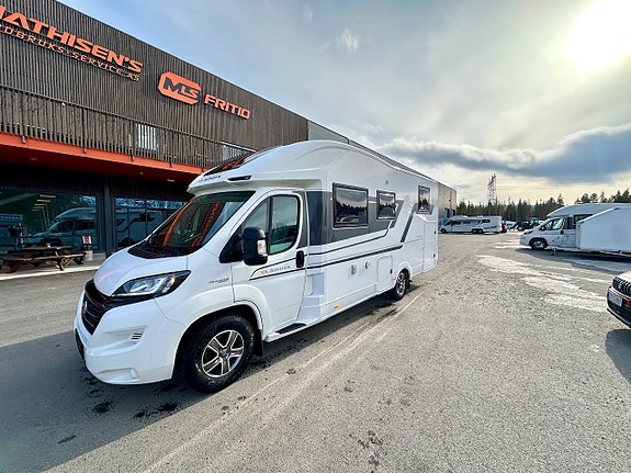 Adria Coral Pluss 670SL. Alde. 2,3-160Hk. 9G Automatgir.