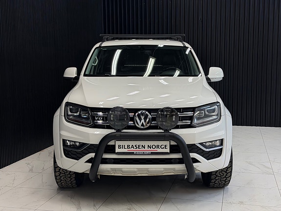 Volkswagen Amarok 2 of 5