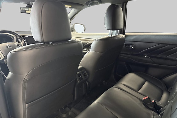 Romslig bakseteområde med skinn og varme – perfekt for langtur.