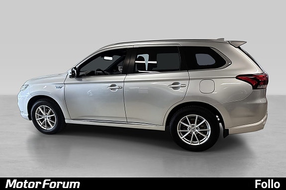 Slank sideprofil med 4WD og oppvarmede seter for kalde dager.