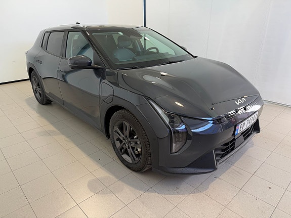 Kia EV4 2 of 17