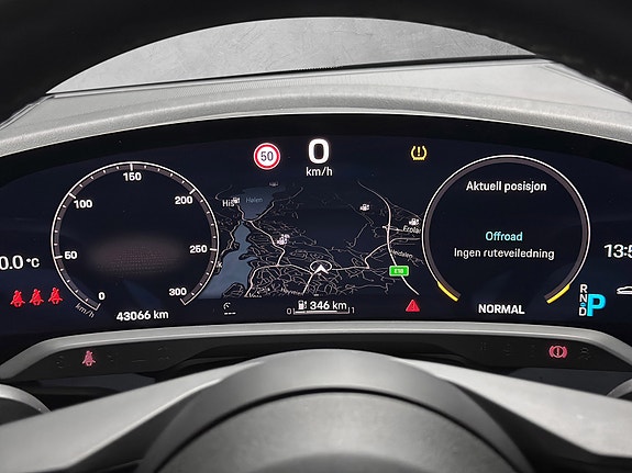 Porsche Taycan 28 of 30