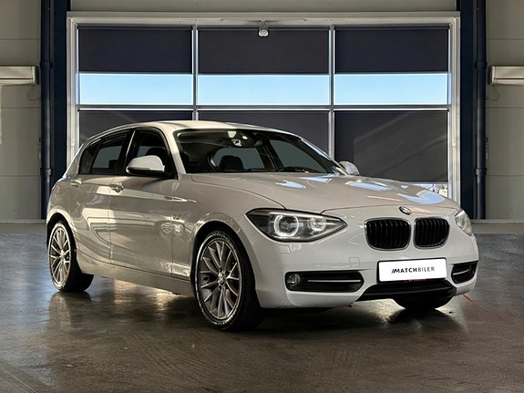 BMW 116d 4 of 5