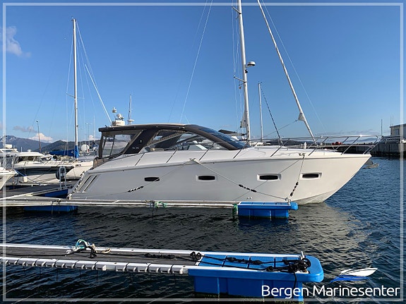 Sealine SC35 Godt utstyrt. Kun 550 timer. Leveres klargjort. Florø