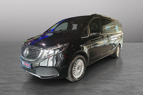 Mercedes-Benz EQV300 4 of 5