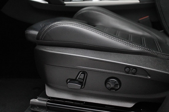 Alfa Romeo Stelvio 24 of 30