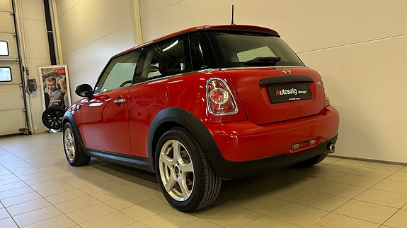 MINI One 21 of 30