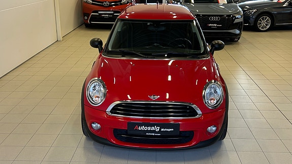 MINI One 7 of 30