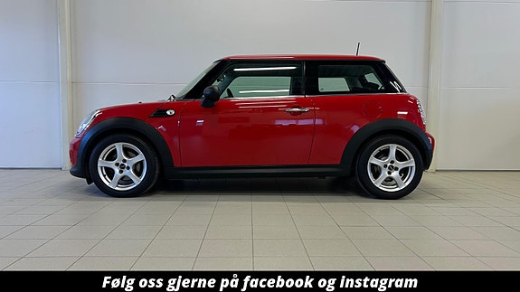 MINI One 2 of 5