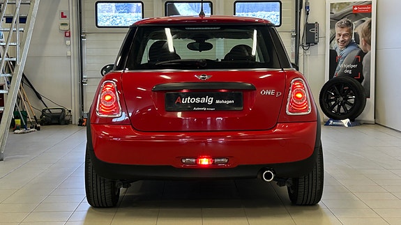 MINI One 17 of 30