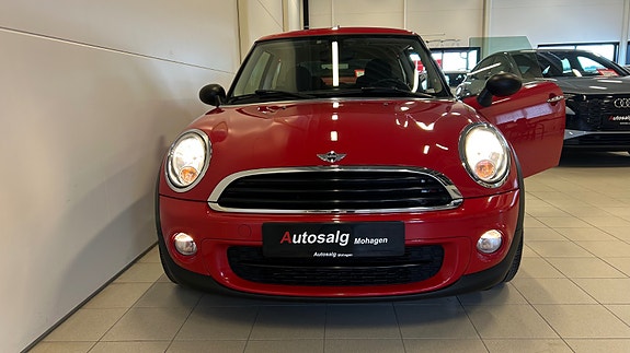 MINI One 9 of 30