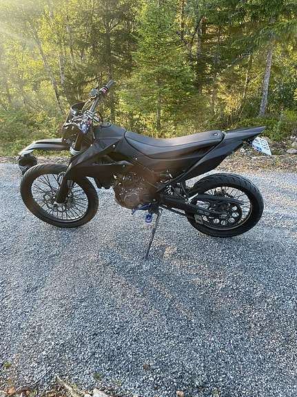 Aprilia RX 125 4 of 5