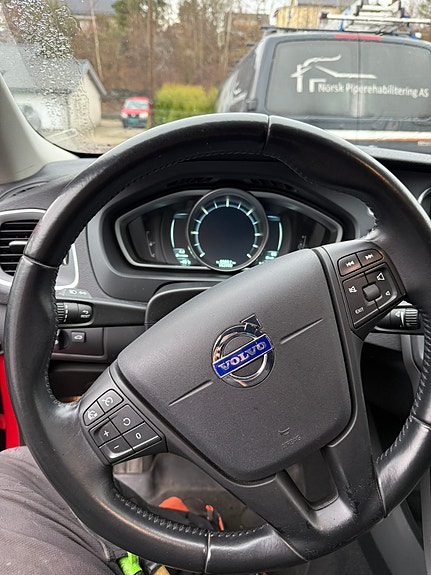 Volvo V40 14 of 24