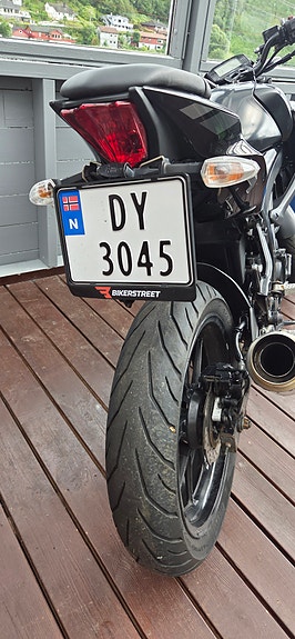 Suzuki GSX-S 125 2 of 3