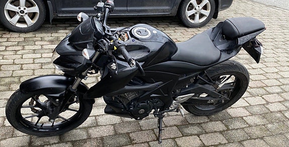 Suzuki GSX-S 125 3 of 5