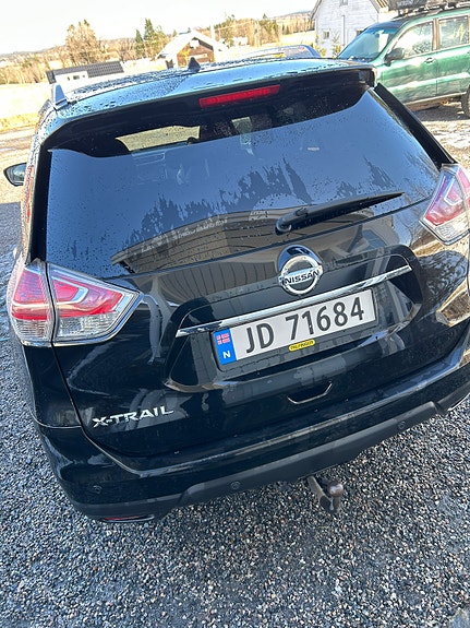 Nissan X-Trail 4 of 5