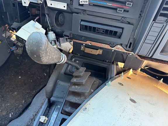 Jeep Cherokee 13 of 23