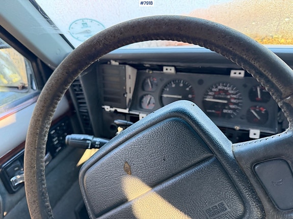 Jeep Cherokee 11 of 23