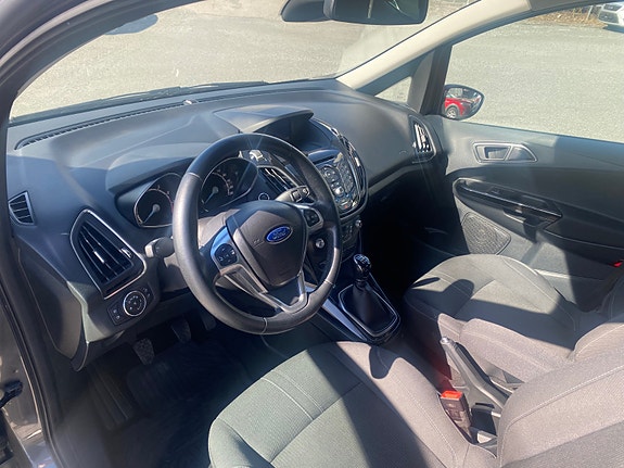Ford B-MAX 18 of 30