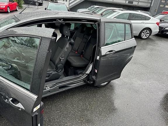 Ford B-MAX 13 of 30