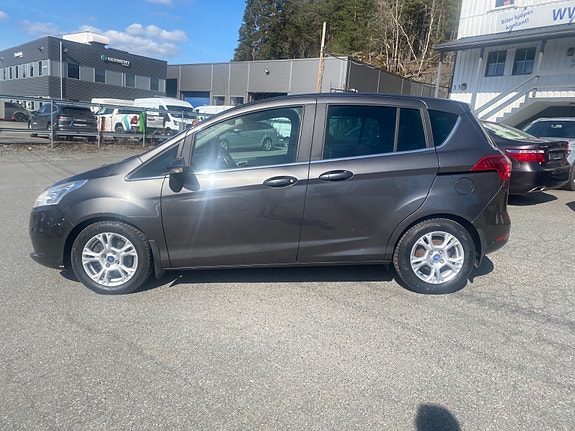 Ford B-MAX 26 of 30