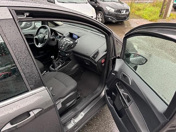 Ford B-MAX 17 of 30