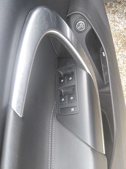 Opel Insignia 14 of 21