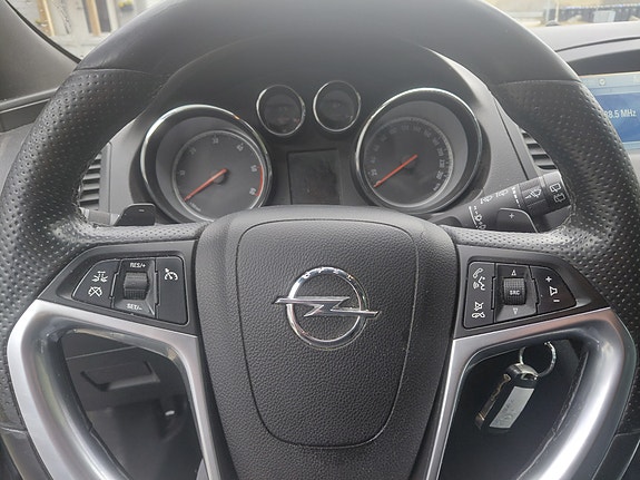 Opel Insignia 15 of 21