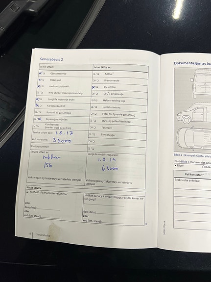 Volkswagen Caddy Maxi 17 of 25