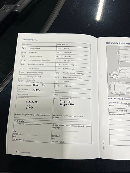 Volkswagen Caddy Maxi 18 of 25