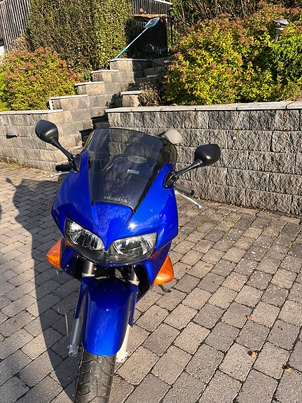 Honda VFR 800 5 of 6