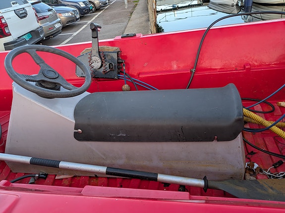 River 350 med stor motor og henger. 6 of 7
