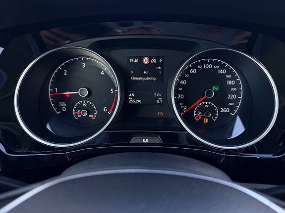 Volkswagen Touran 29 of 30
