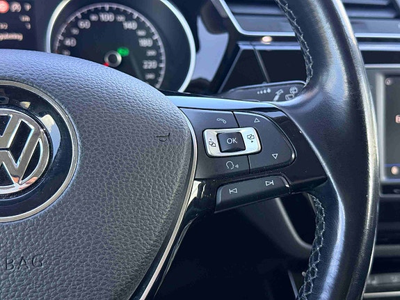 Volkswagen Touran 28 of 30