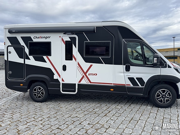 Challenger X250 Open Edition 4 of 5