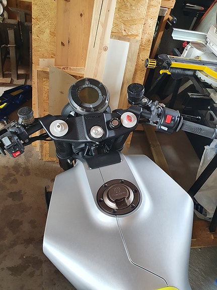 Husqvarna Vitpilen 701 6 of 7