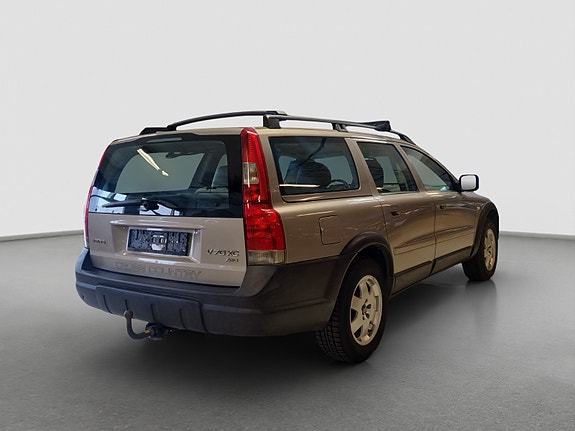 Volvo XC70 6 of 28