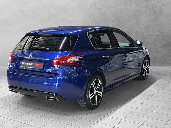 Peugeot 308 8 of 30