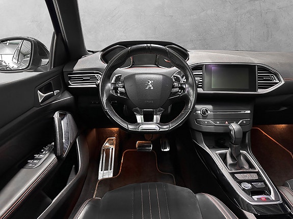 Peugeot 308 25 of 30