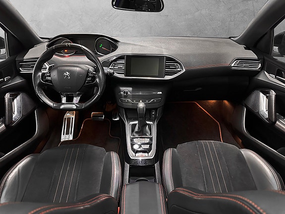 Peugeot 308 24 of 30