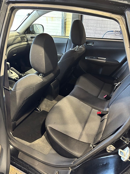 Subaru Impreza 10 of 11