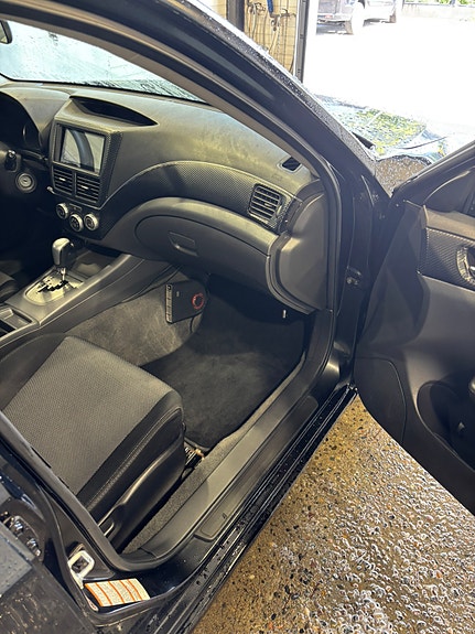 Subaru Impreza 9 of 11