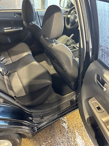 Subaru Impreza 11 of 11