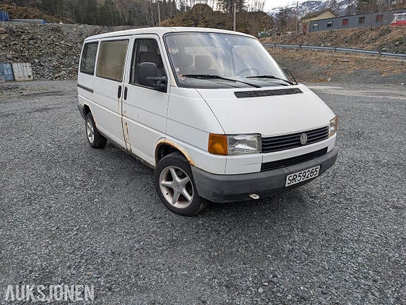 Volkswagen Caravelle