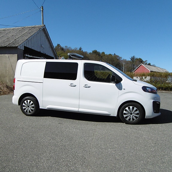 Opel Vivaro 3 of 5