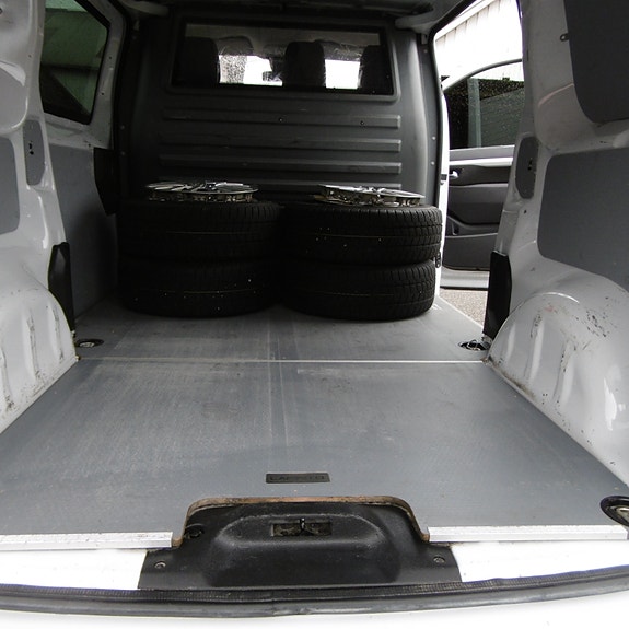 Opel Vivaro 26 of 28