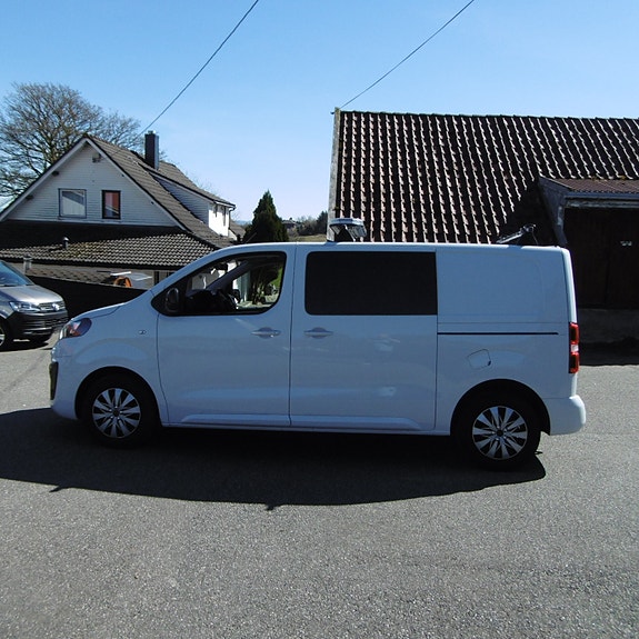 Opel Vivaro 7 of 28